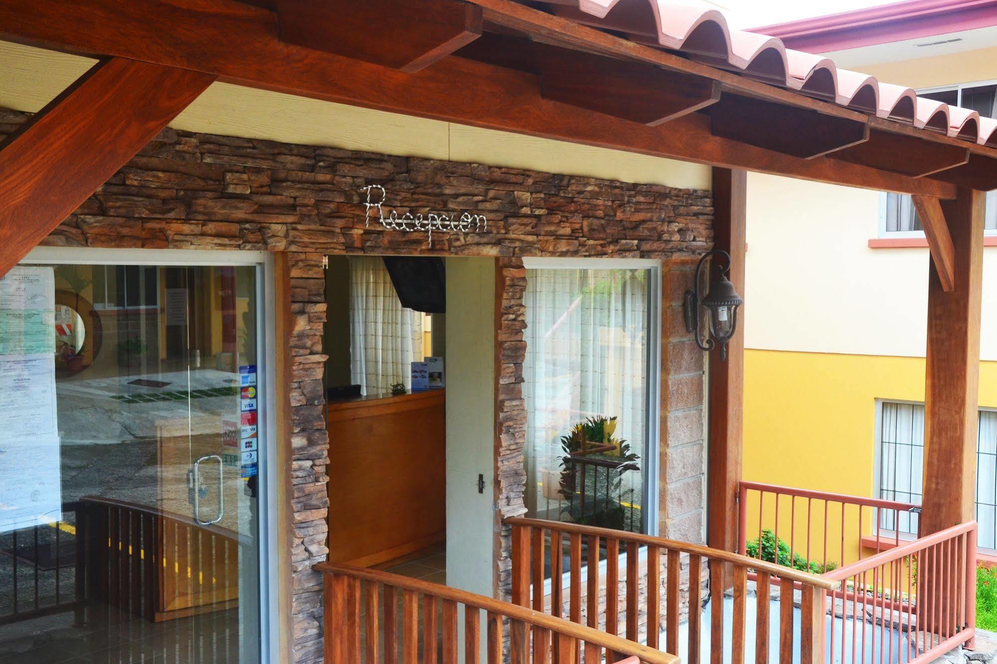 Hotel La Villa Quesada (Alajuela) Exterior foto